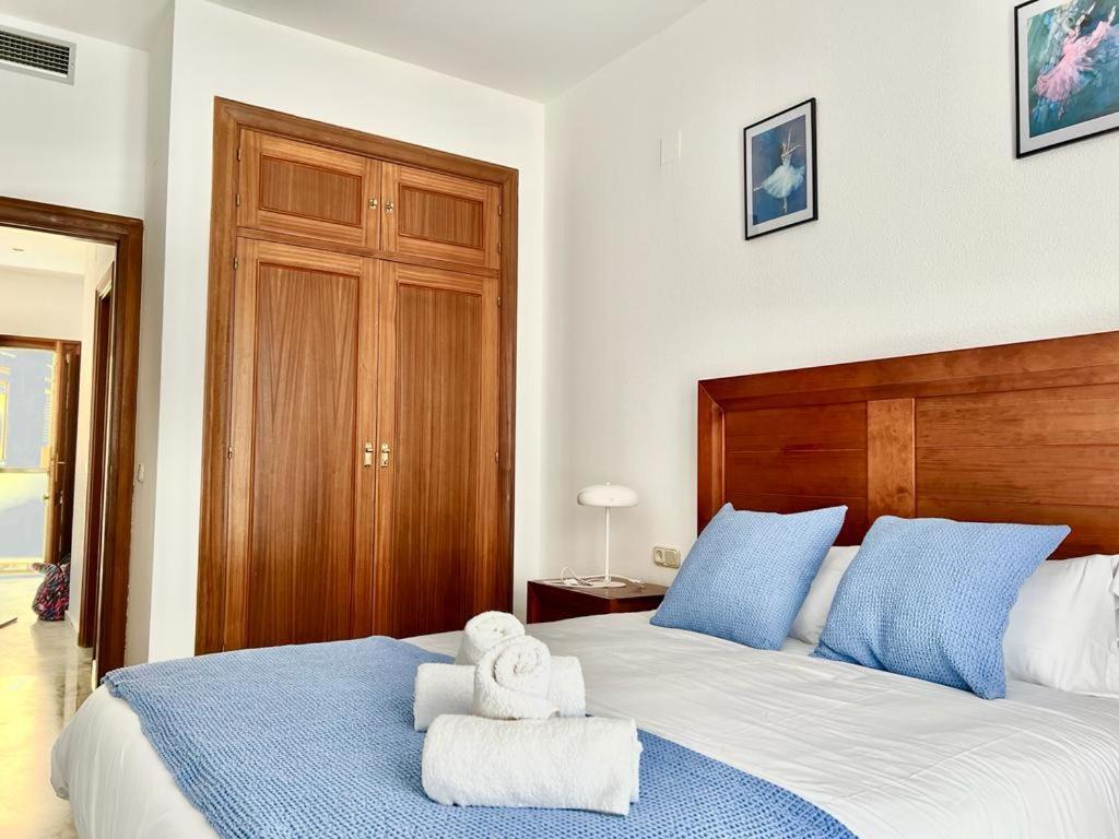 Suite Alameda Center Malaga Bagian luar foto