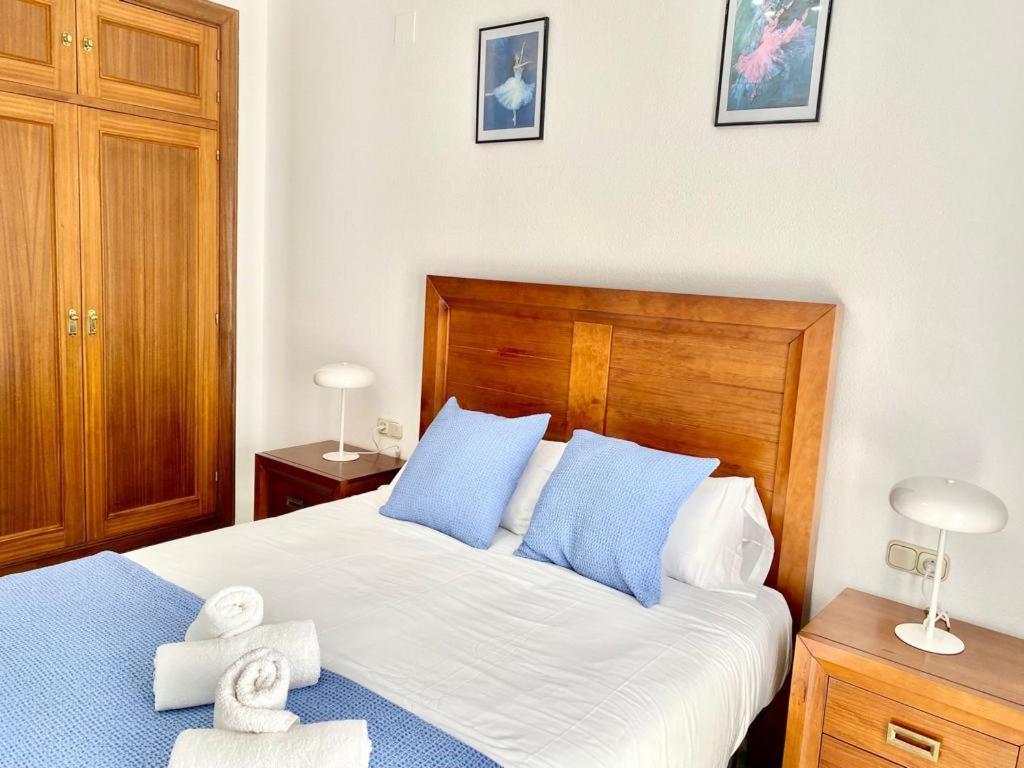 Suite Alameda Center Malaga Bagian luar foto